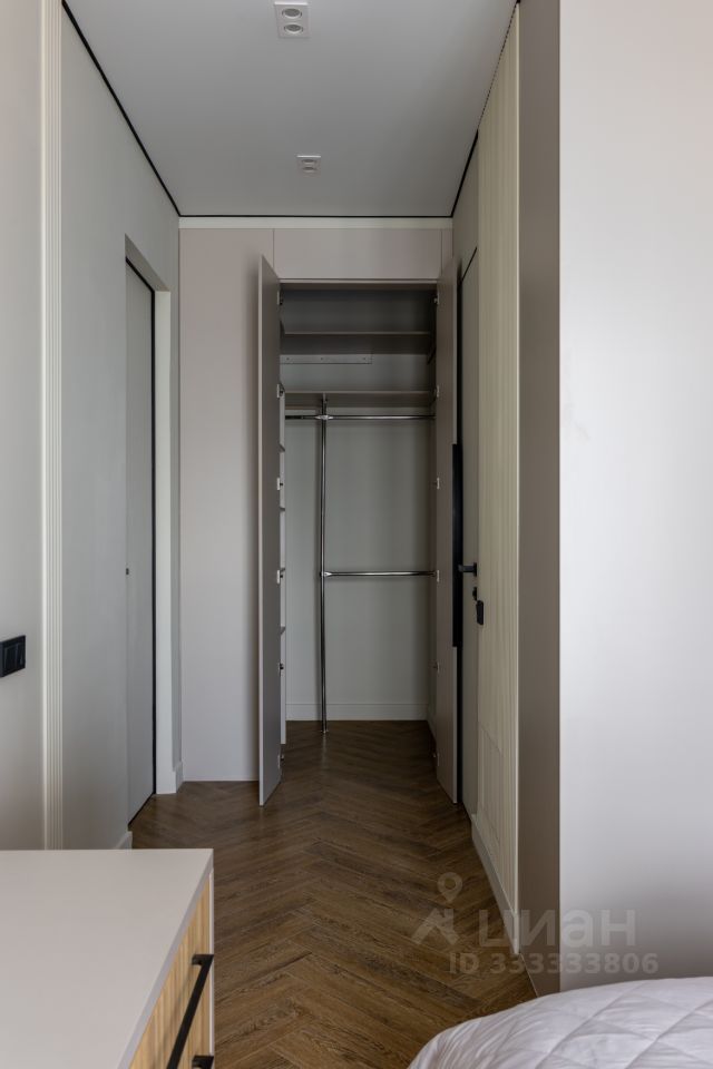 m. Trikotazhnaya: Apartment, 2-rooms
