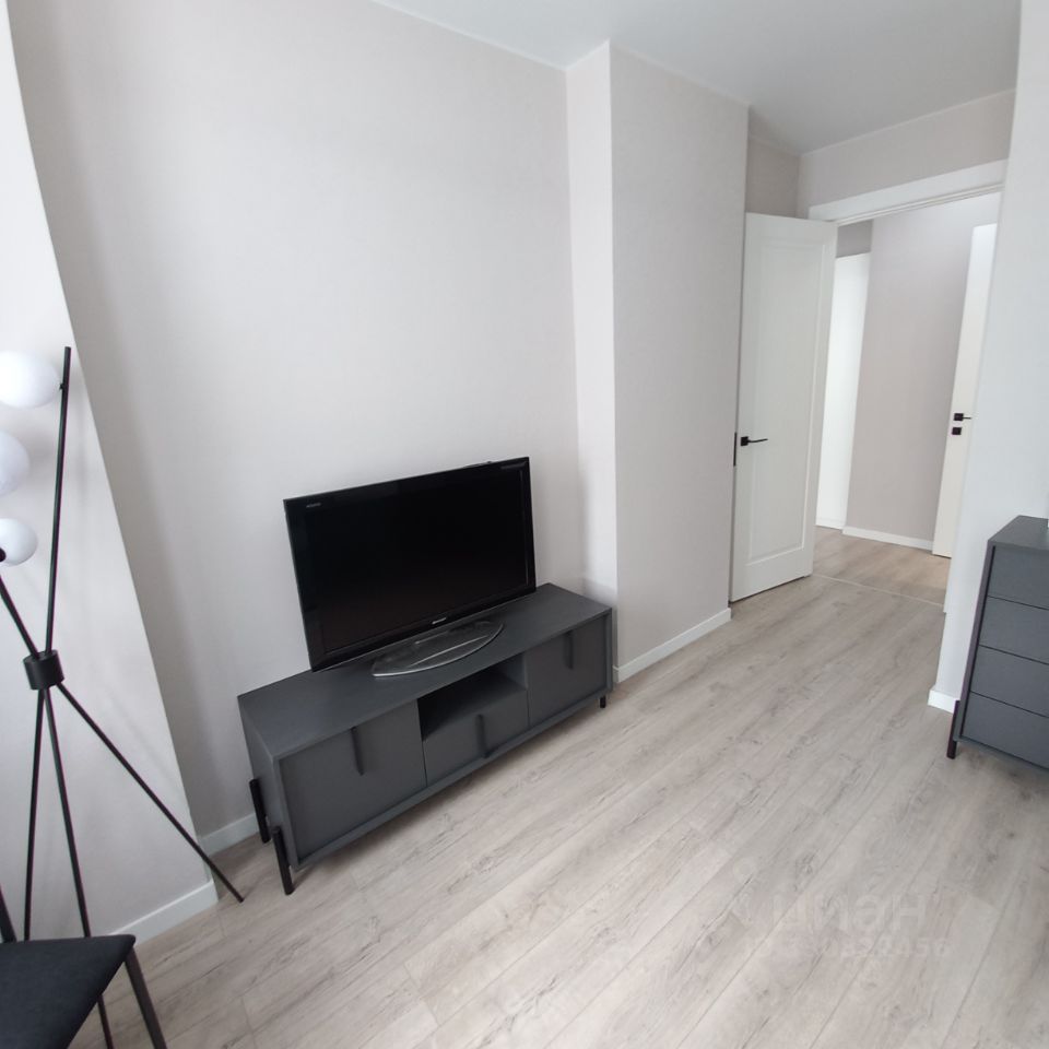 m. Strogino: Apartment, 2-rooms
