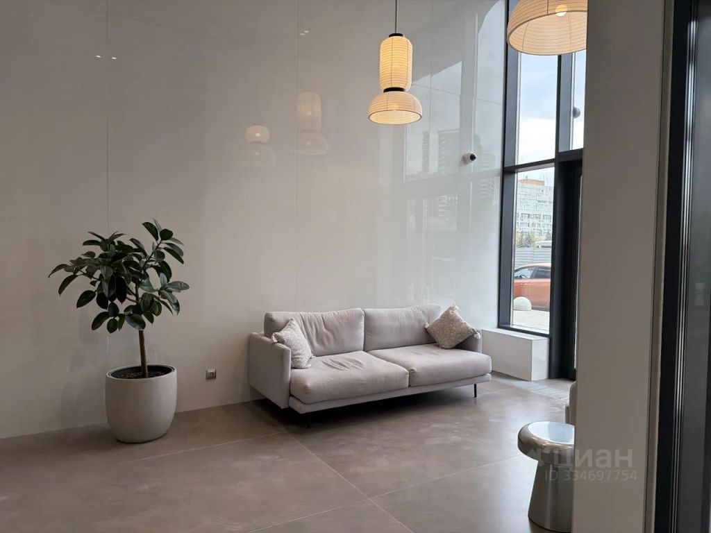 m. Serp i Molot: Apartment, studio