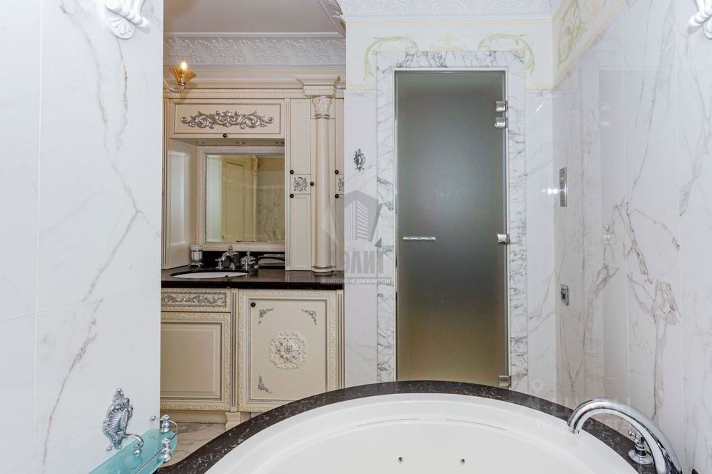 m. Schukinskaya: Apartment, 3-rooms