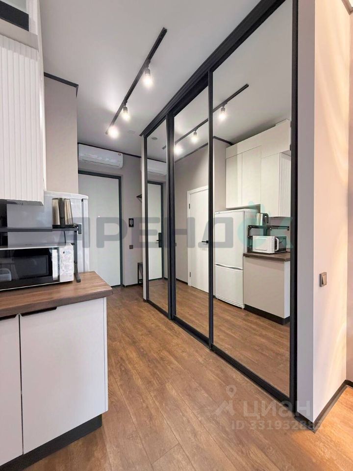 m. Shelepikha: Apartment, studio