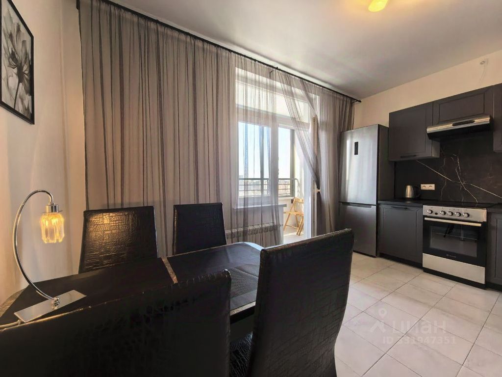 m. Narodnoe Opolchenie: Apartment, 1-rooms