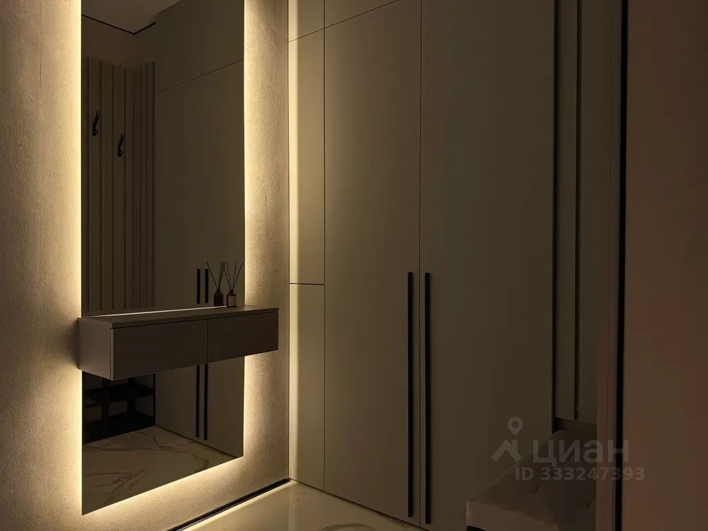 m. Dmitrovskaya: Apartment, studio