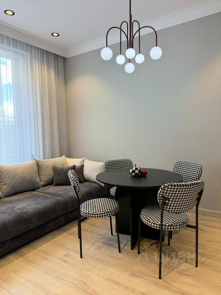 m. Shelepikha: Apartment, 2-rooms
