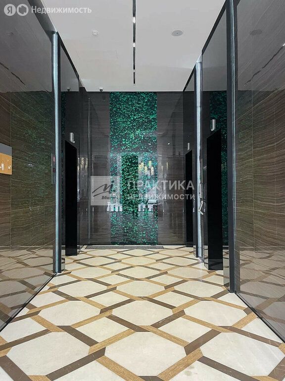 m. Ulitsa 1905 goda: Apartment, 3-rooms