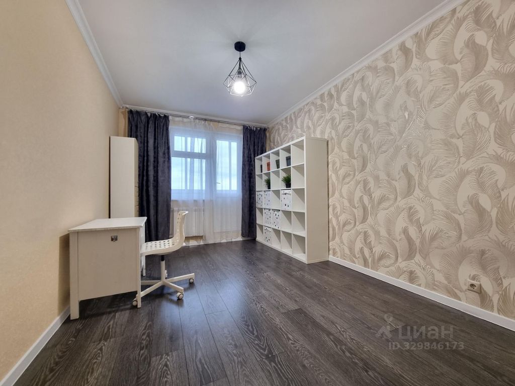 m. Molzhaninovo: Apartment, 3-rooms