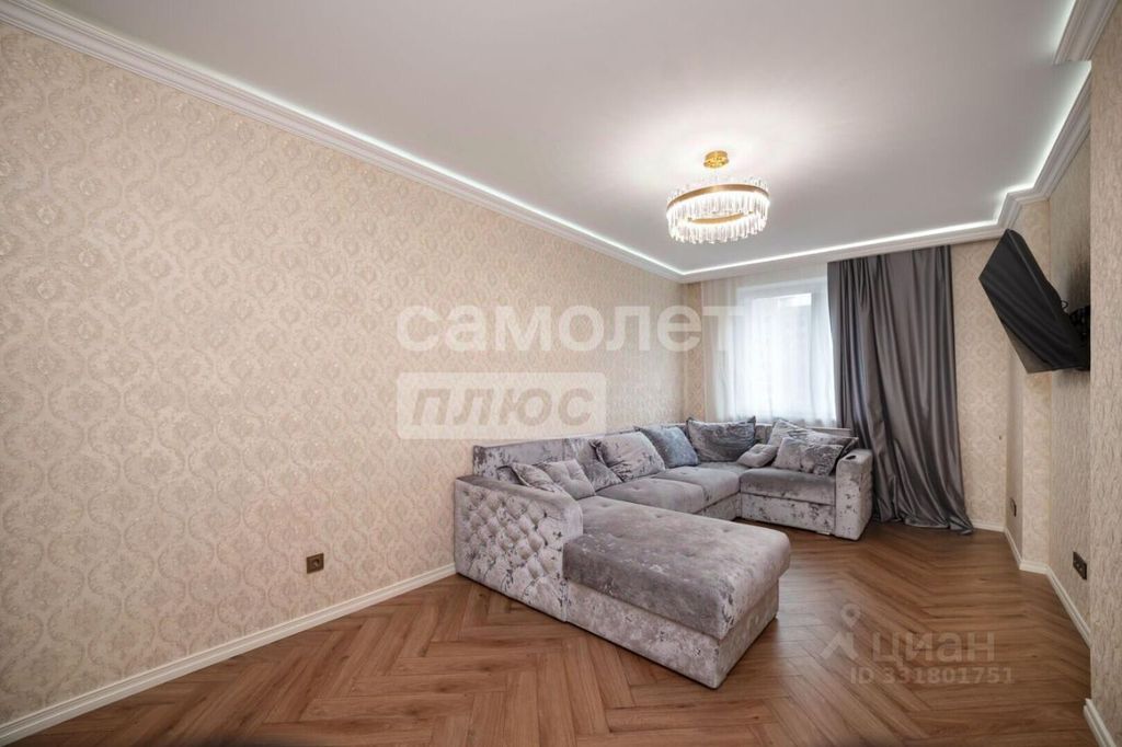 m. Novoperedelkino: Apartment, 2-rooms