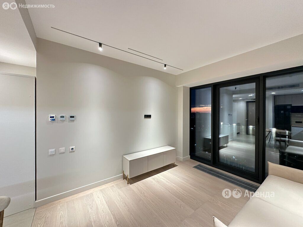 m. Dmitrovskaya: Apartment, studio