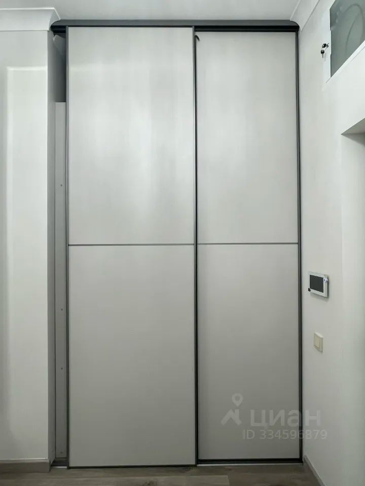 m. Baumanskaya: Apartment, 2-rooms