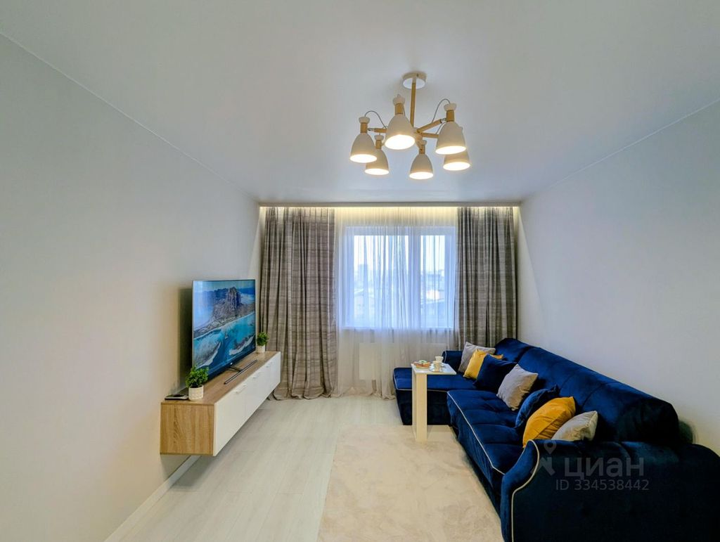 m. ZIL: Apartment, 1-rooms