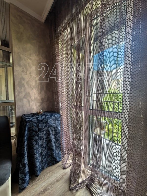 m. Rabochy Poselok: Apartment, studio