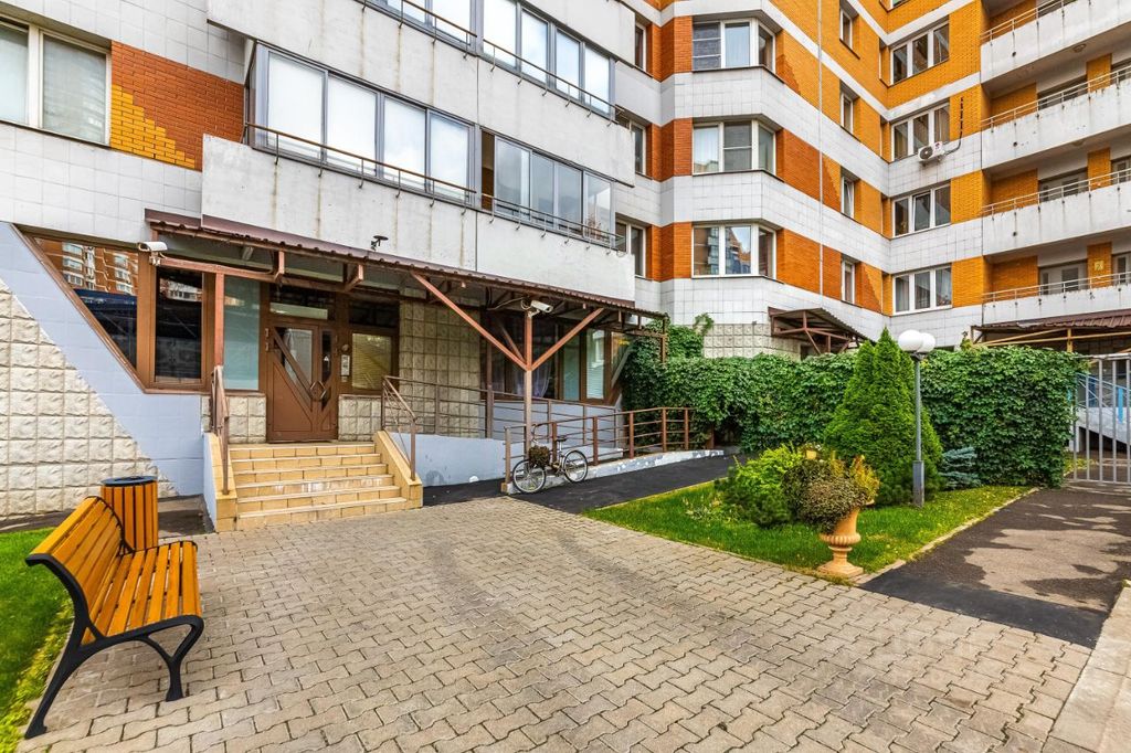 m. Novatorskaya: Apartment, 2-rooms