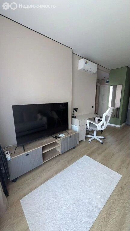 m. Aminyevskaya: Apartment, 1-rooms
