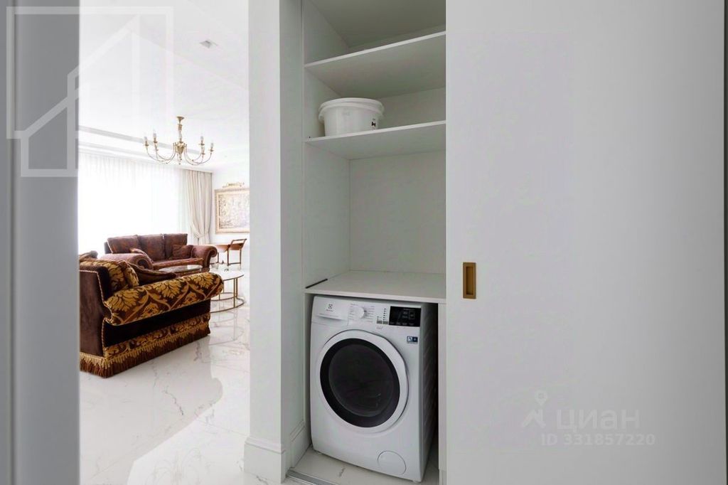 m. Mayakovskaya: Apartment, 3-rooms