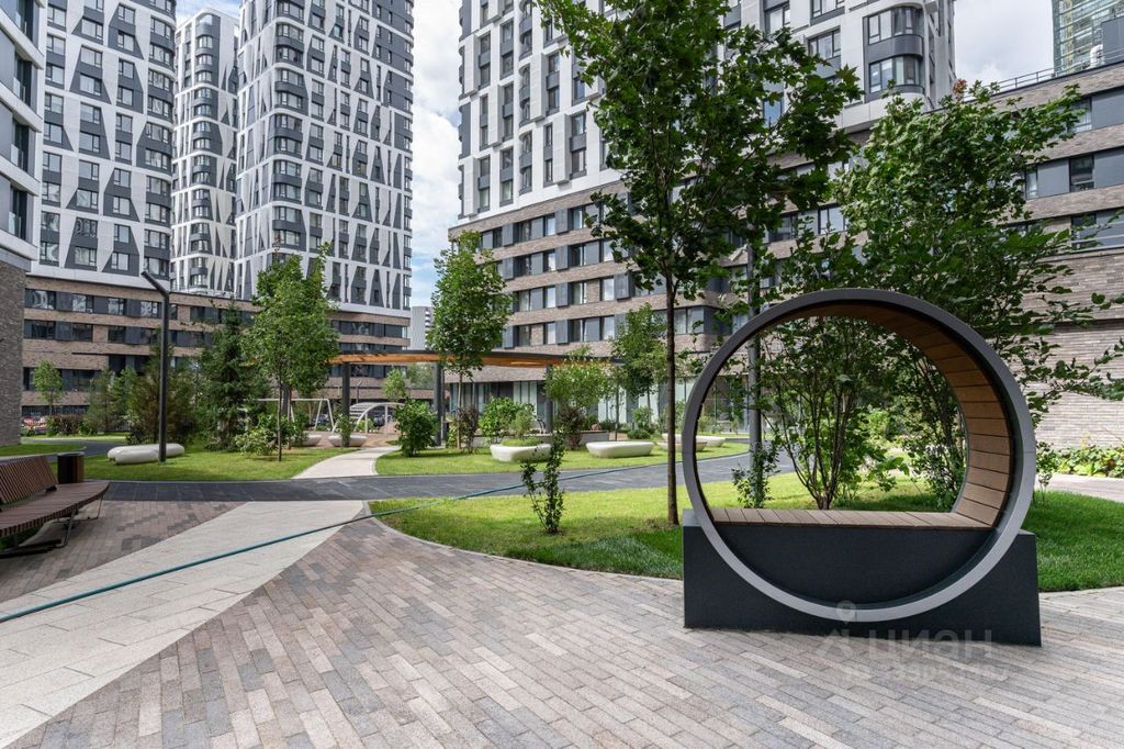 m. Serp i Molot: Apartment, 2-rooms