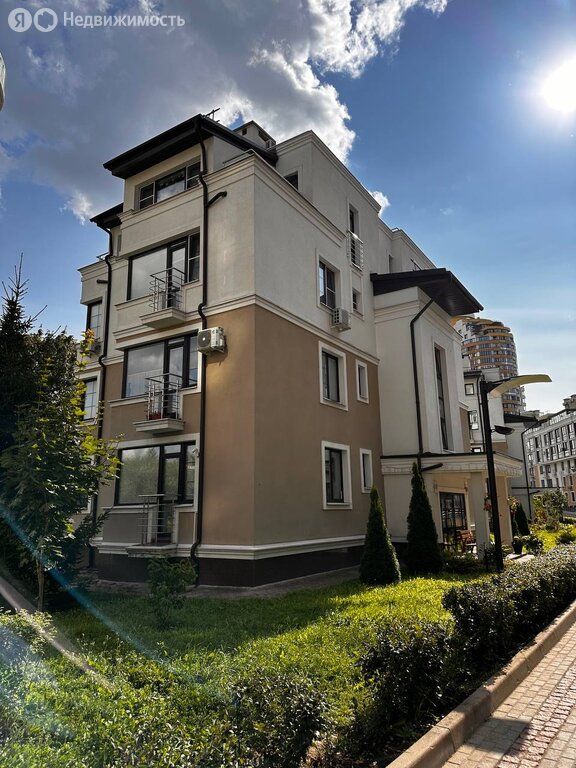 m. Khimki: Apartment, studio