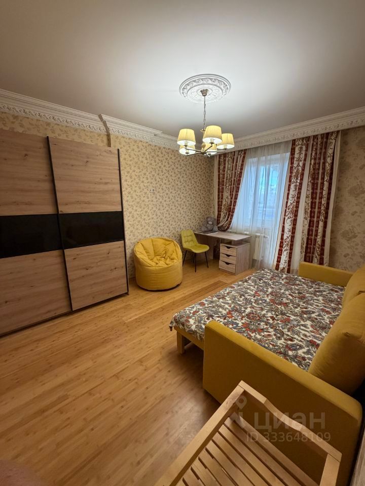 m. Khimki: Apartment, 3-rooms