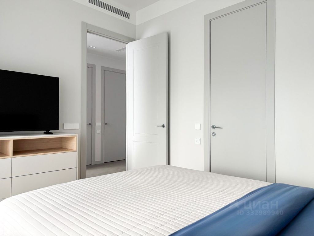 m. Ulitsa Sergeya Eyzenshteyna: Apartment, 2-rooms