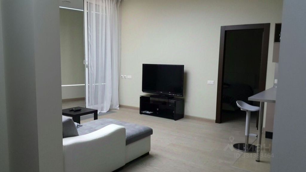 m. Vodny stadion: Apartment, 3-rooms