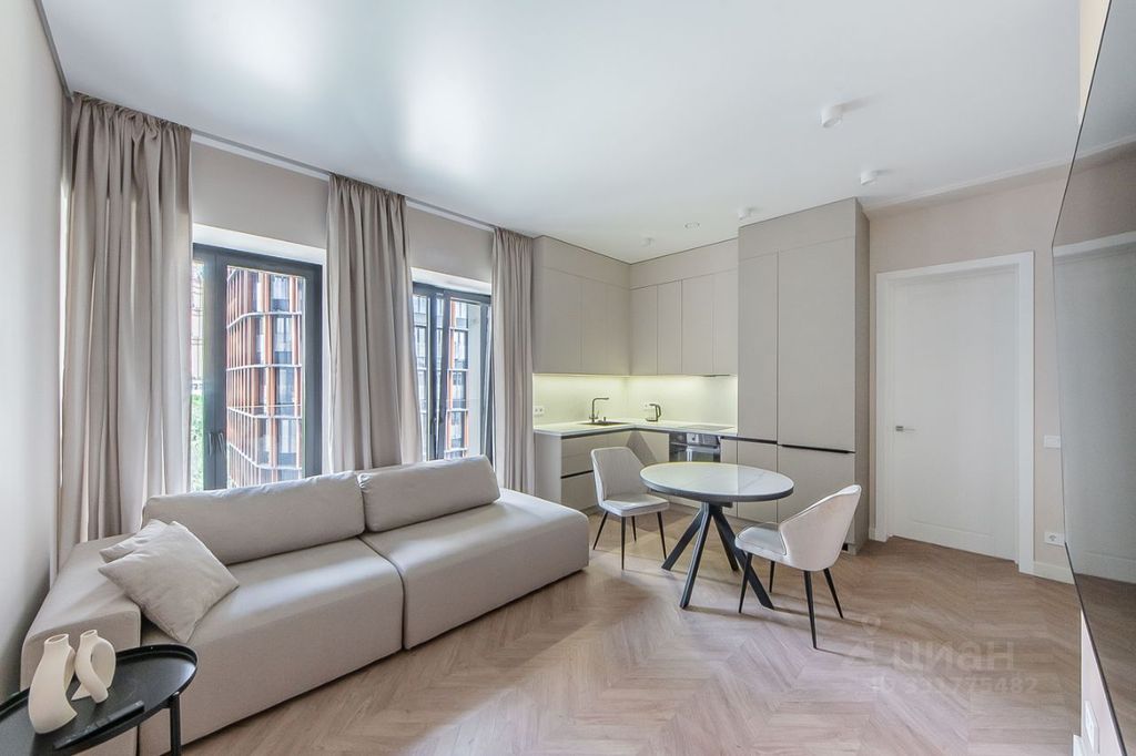 m. Krasnopresnenskaya: Apartment, 2-rooms