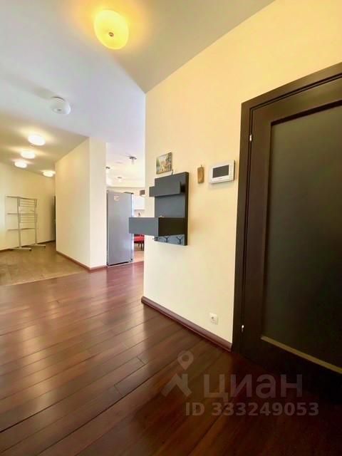 m. Yugo-Zapadnaya: Apartment, 2-rooms