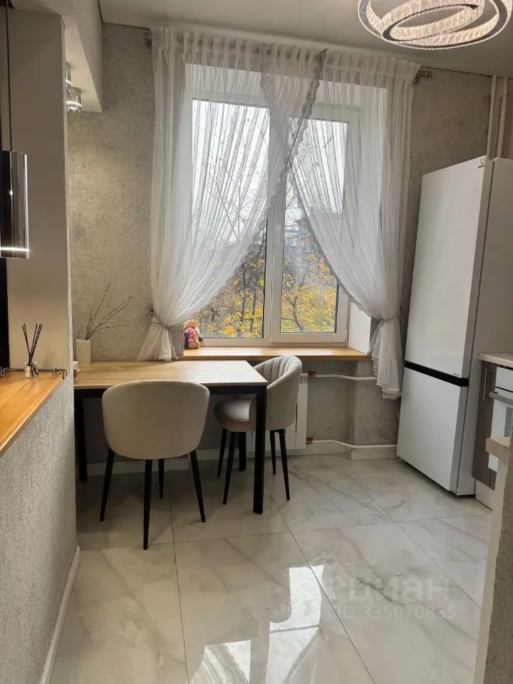 m. Oktyabrskoe pole: Apartment, 1-rooms