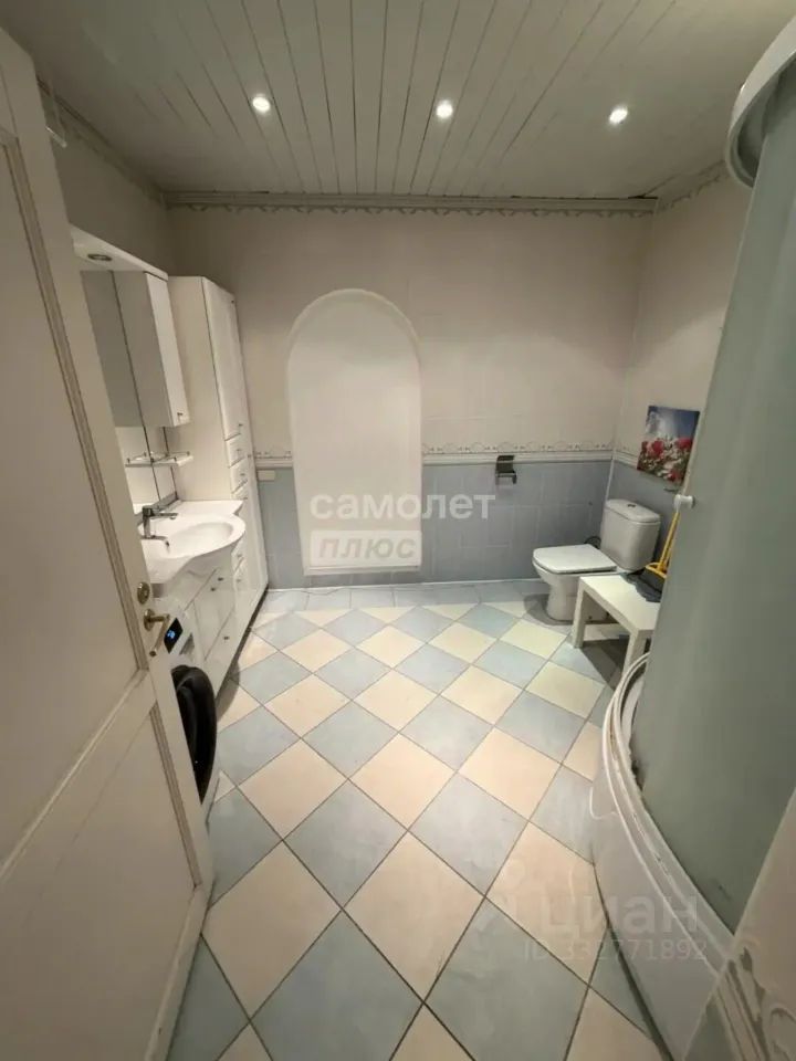 m. Pavshino: Apartment, 2-rooms