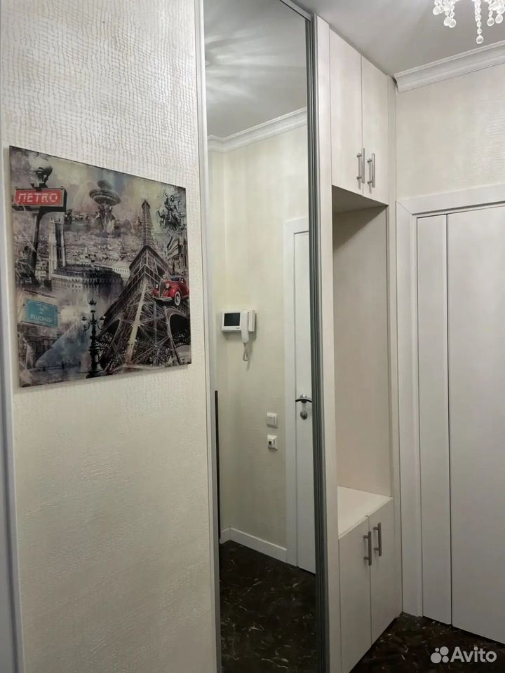 m. Narodnoe Opolchenie: Apartment, 2-rooms