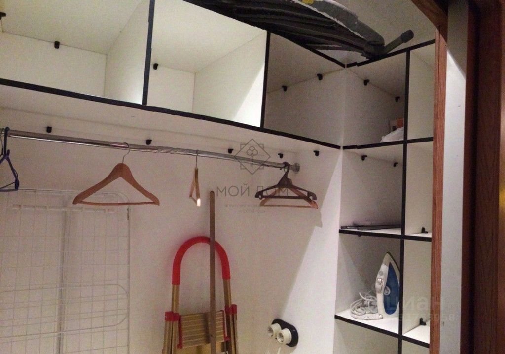 m. Novye Cheremushki: Apartment, studio