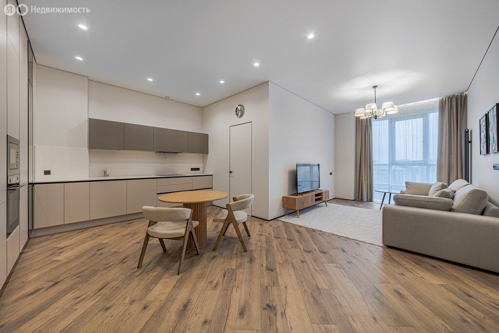 m. Khimki: Apartment, 3-rooms