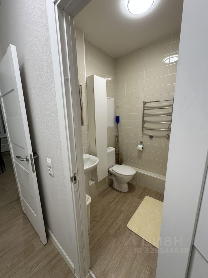 m. Strogino: Apartment, 2-rooms