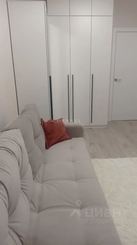 m. Krasnogorskaya: Apartment, 1-rooms