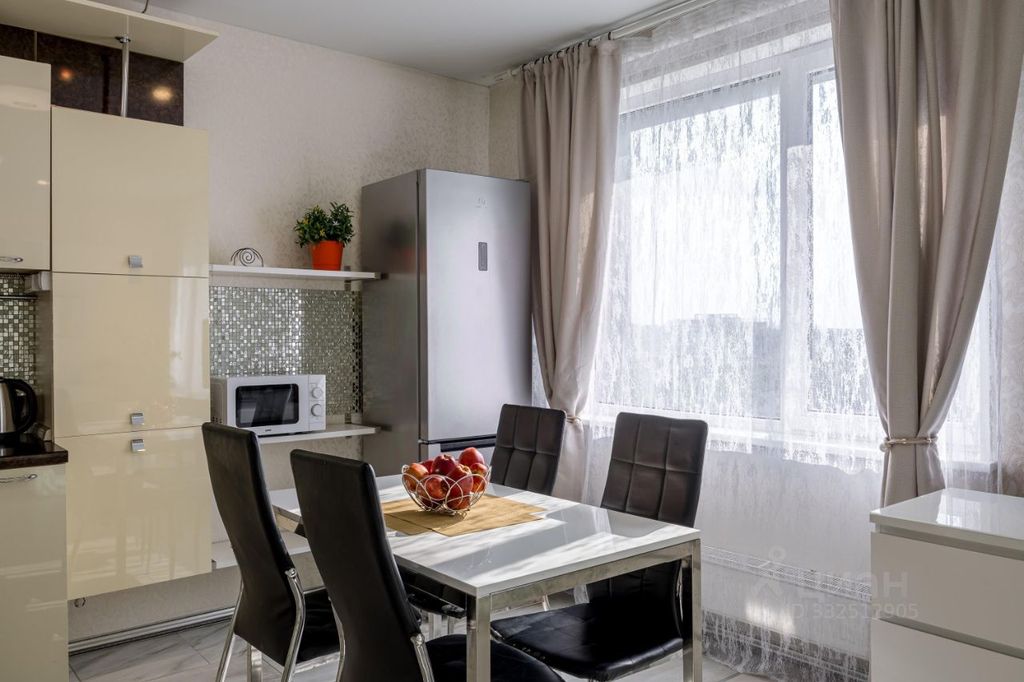 m. Saltykovskaya: Apartment, studio