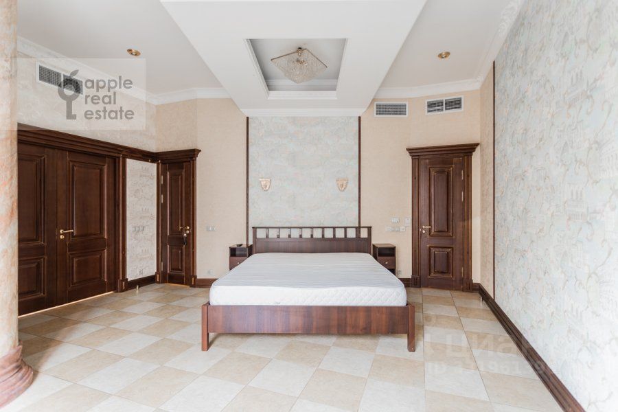 m. Belorusskaya: Apartment, 4-rooms