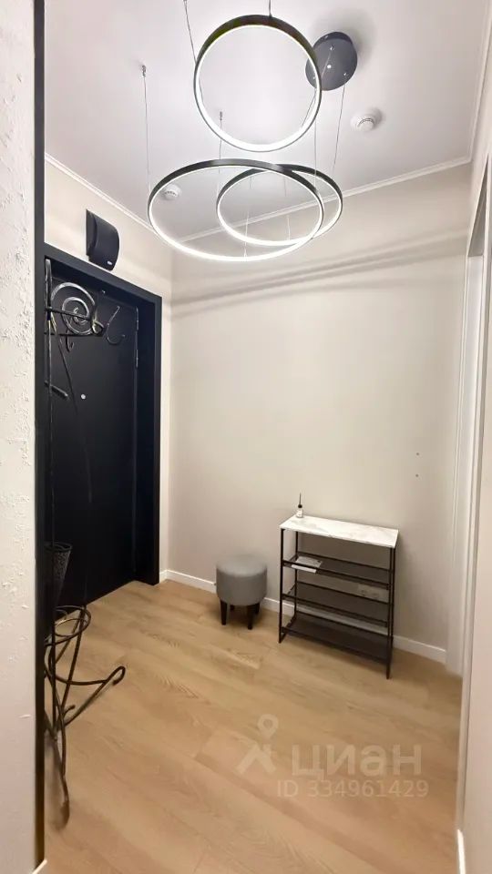 m. Strogino: Apartment, 3-rooms