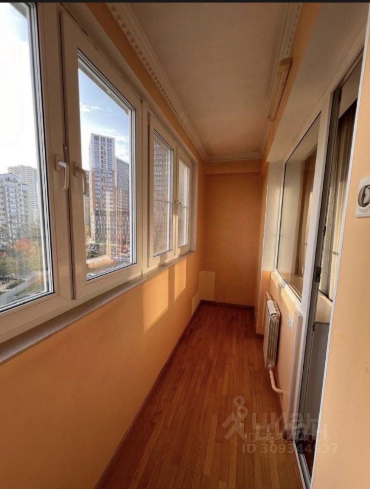m. Molodezhnaya: Apartment, 1-rooms
