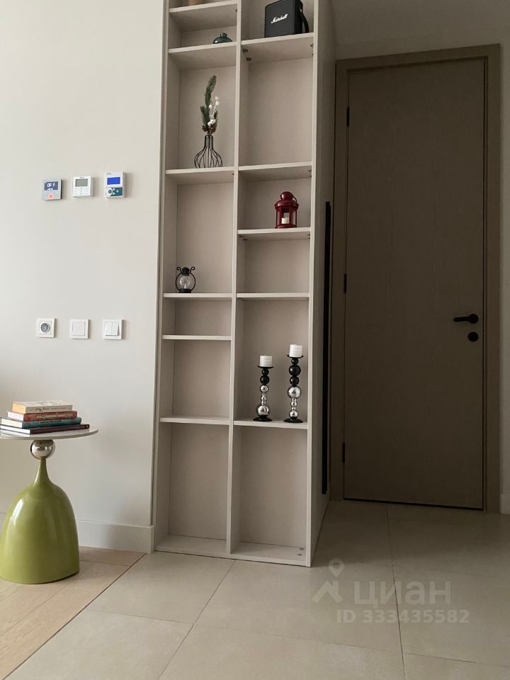 m. Dmitrovskaya: Apartment, studio