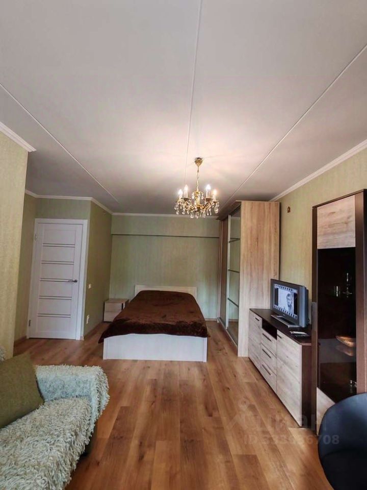 m. Oktyabrskaya: Apartment, 1-rooms