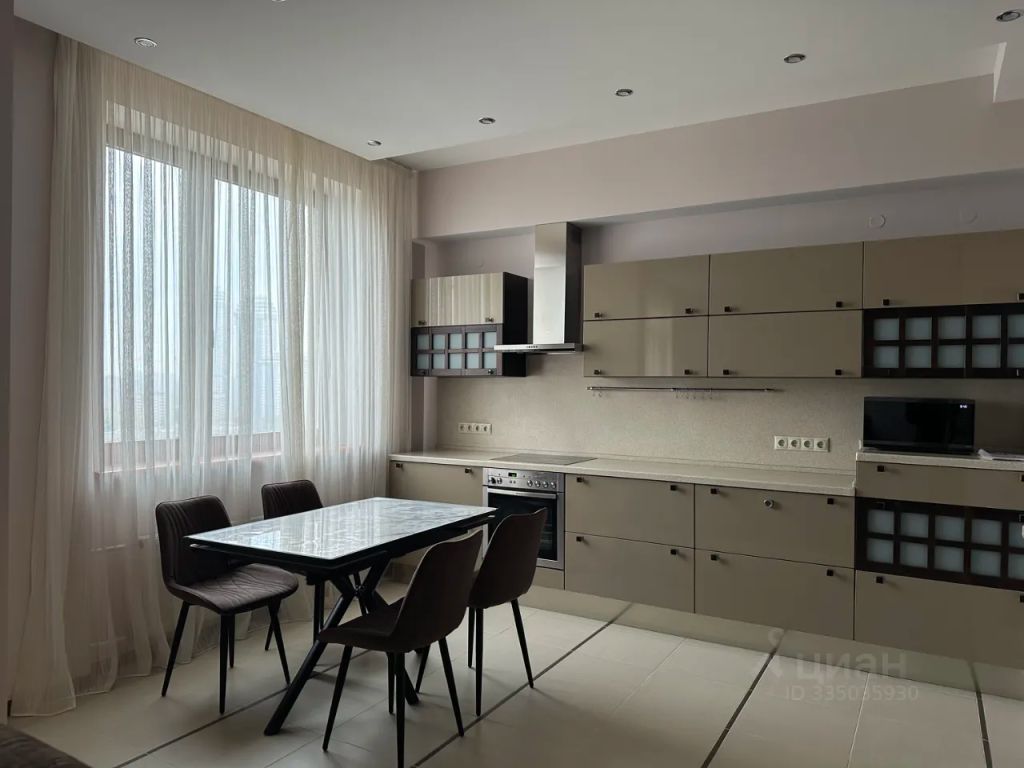 m. Lomonosovsky prospekt: Apartment, 2-rooms