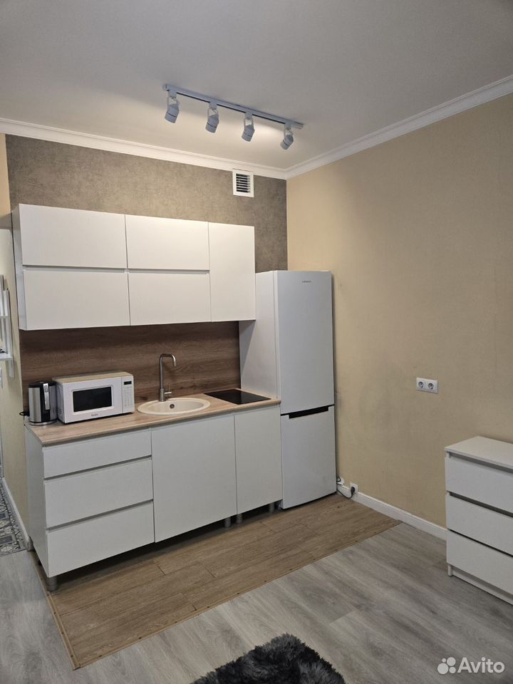 m. Strogino: Apartment, studio