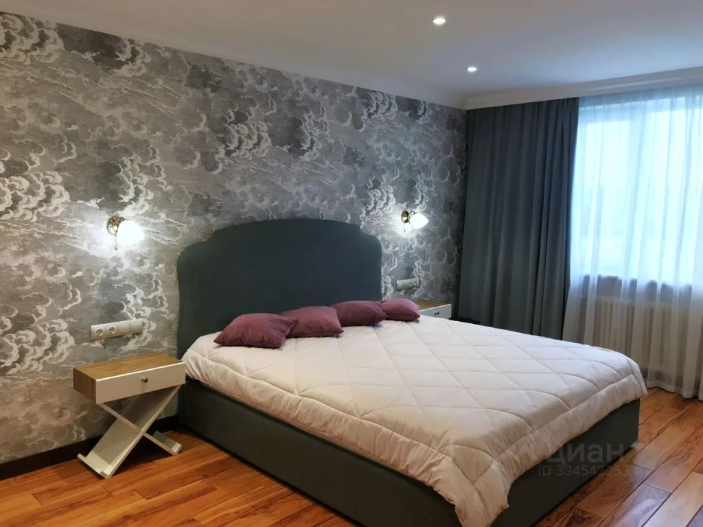 m. Myakinino: Apartment, 3-rooms