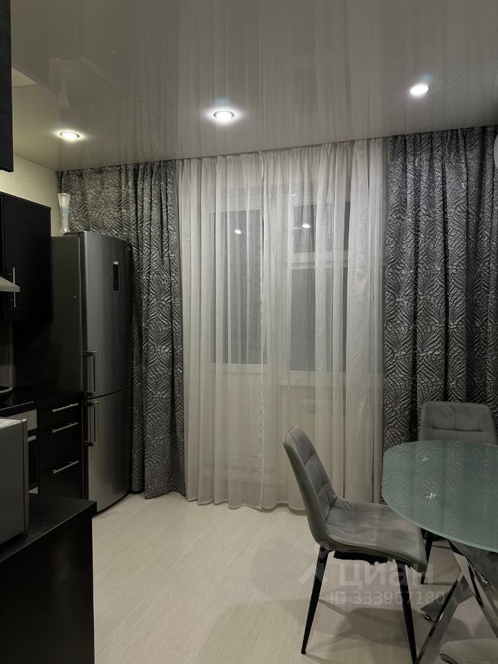 m. Molzhaninovo: Apartment, 2-rooms