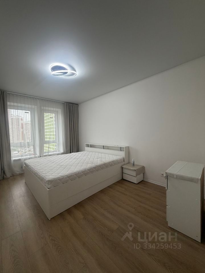m. Scherbinka: Apartment, 3-rooms