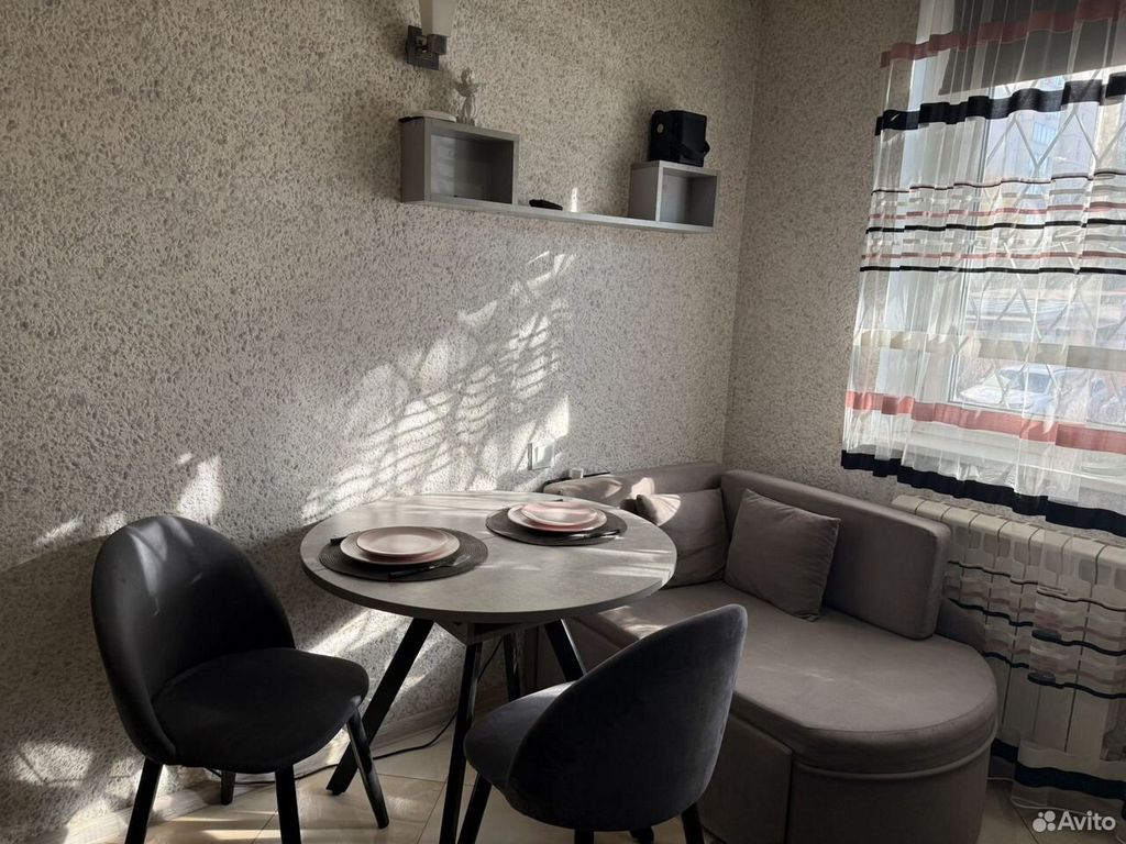 m. Dubrovka: Apartment, 1-rooms