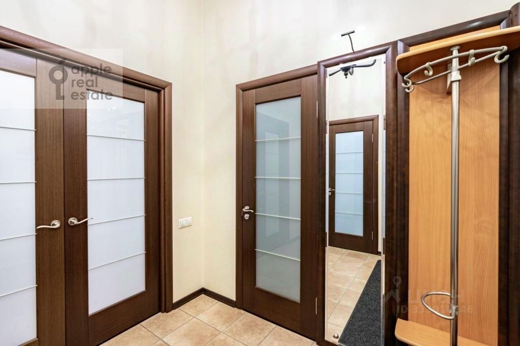 m. Smolenskaya: Apartment, 2-rooms
