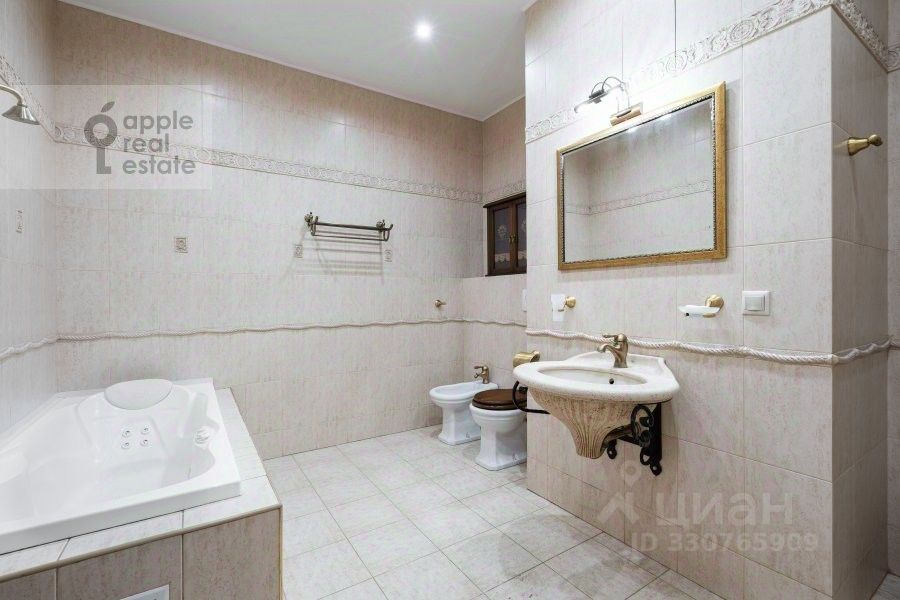 m. Aeroport: Apartment, 3-rooms