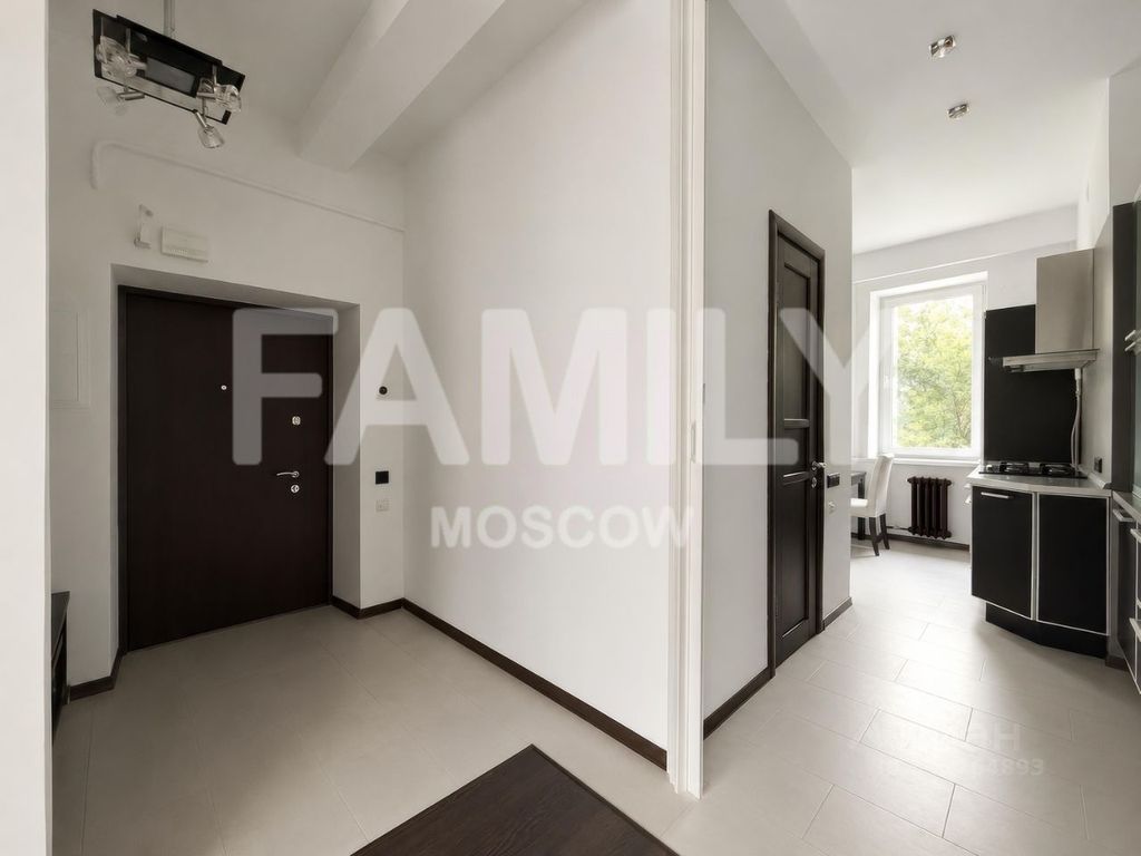 m. Mayakovskaya: Apartment, 2-rooms
