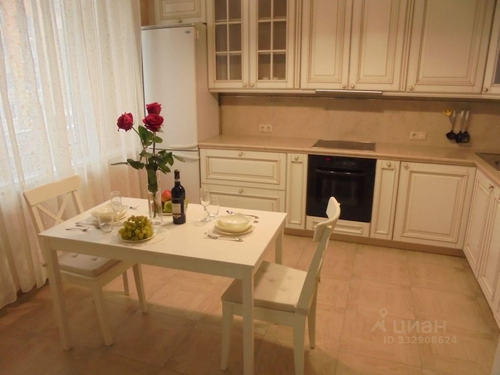 m. Opalikha: Apartment, 2-rooms