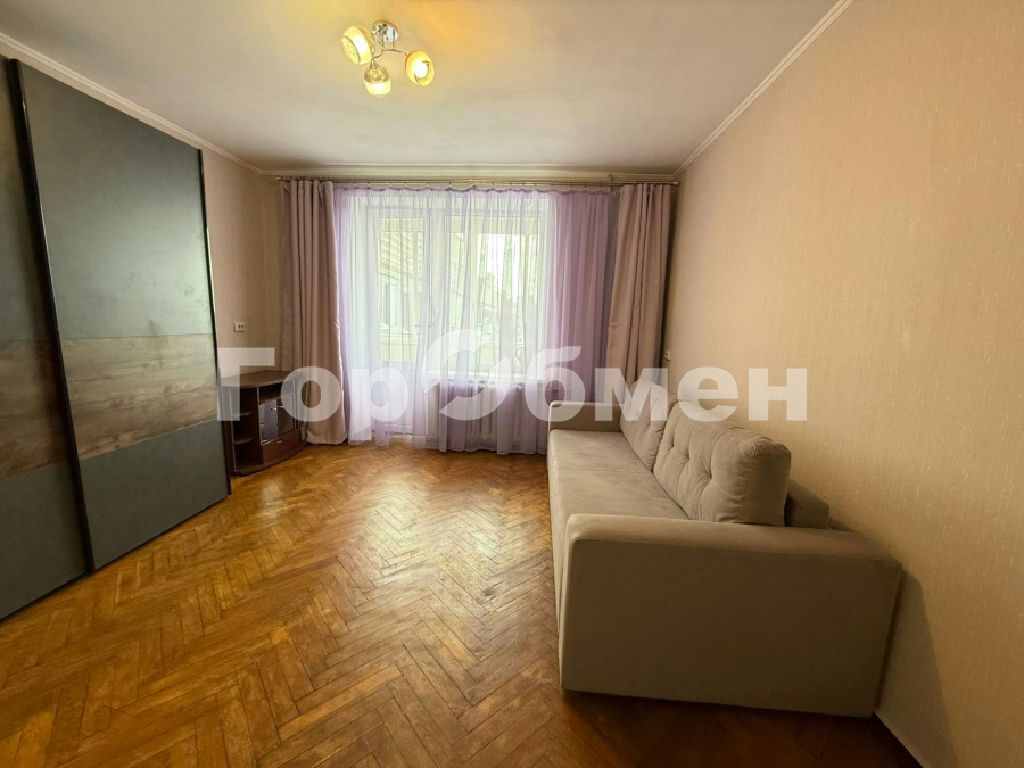 m. Lomonosovsky prospekt: Apartment, 2-rooms