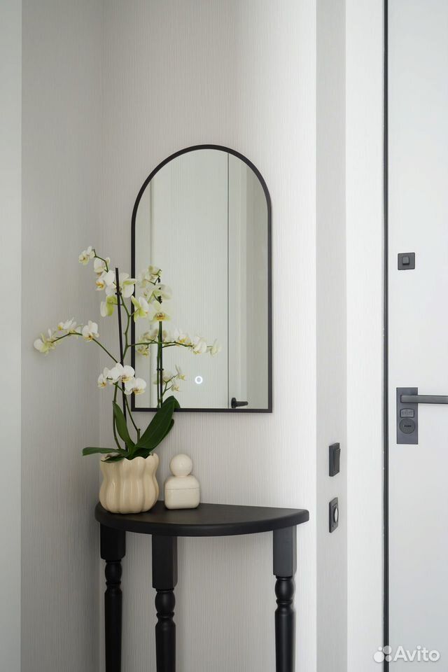 m. Maryina Roscha: Apartment, studio